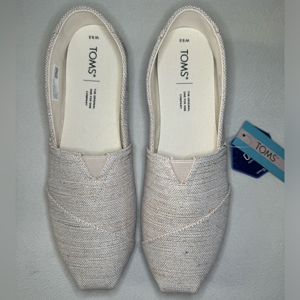 Women’s Toms Natural Metallic Woven Shoe - Size 9.5